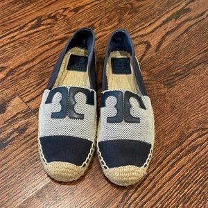 Tory Burch espadrilles size 9. Navy.